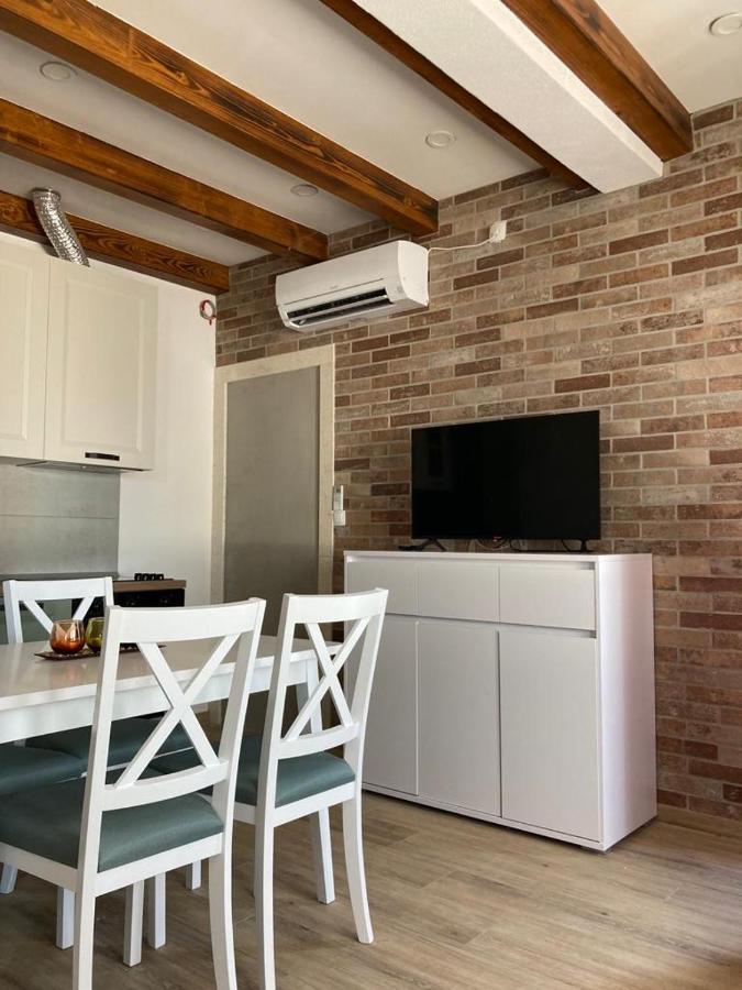 Studio Apartman Luka Стариград-Паклениця Екстер'єр фото